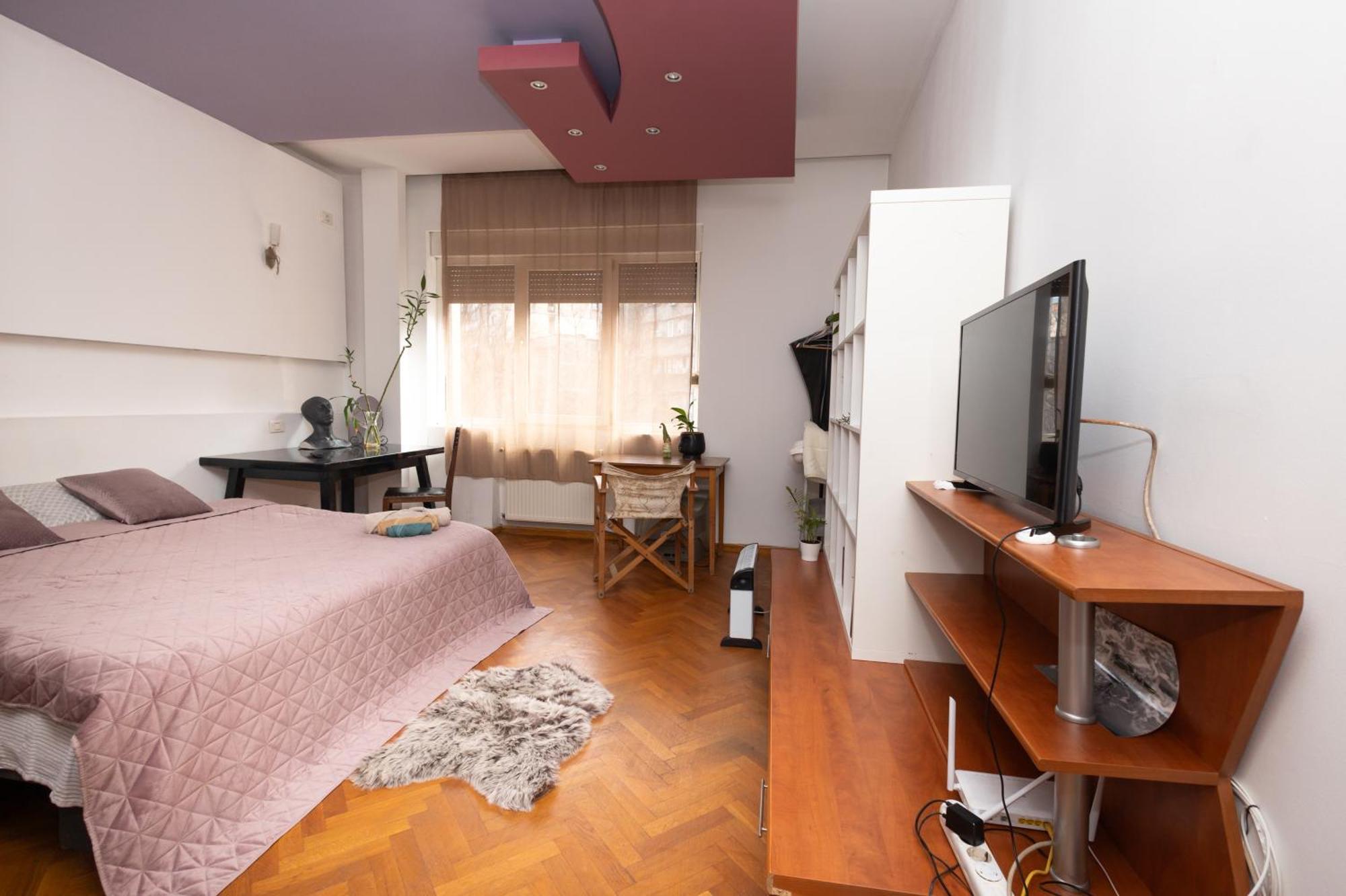 Shared Retro Vintage Luxury Apartment Bucarest Extérieur photo