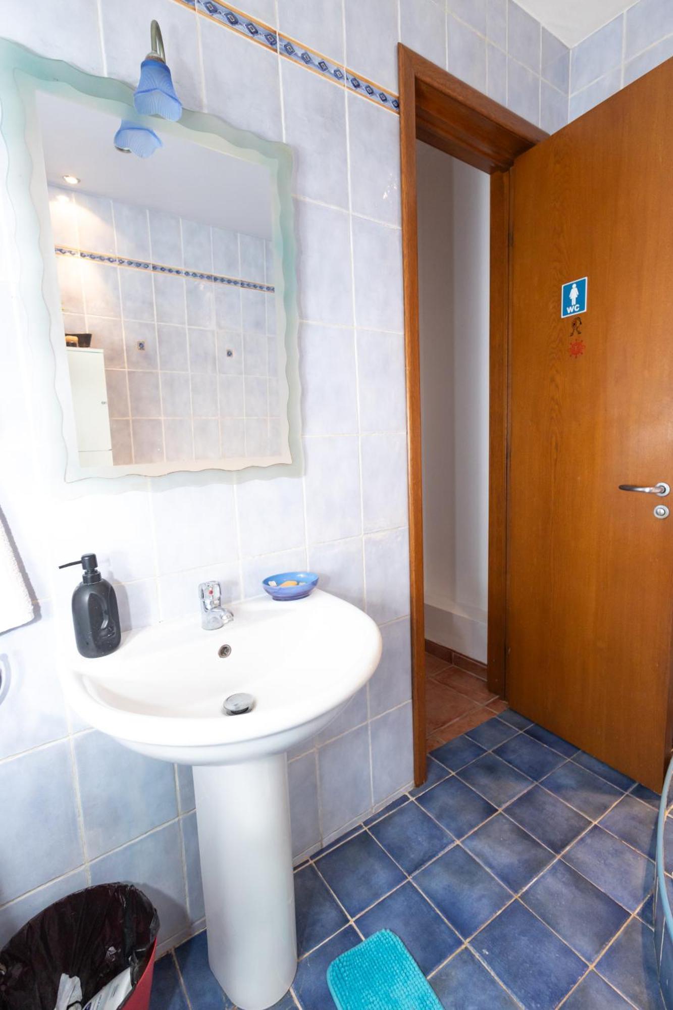 Shared Retro Vintage Luxury Apartment Bucarest Extérieur photo